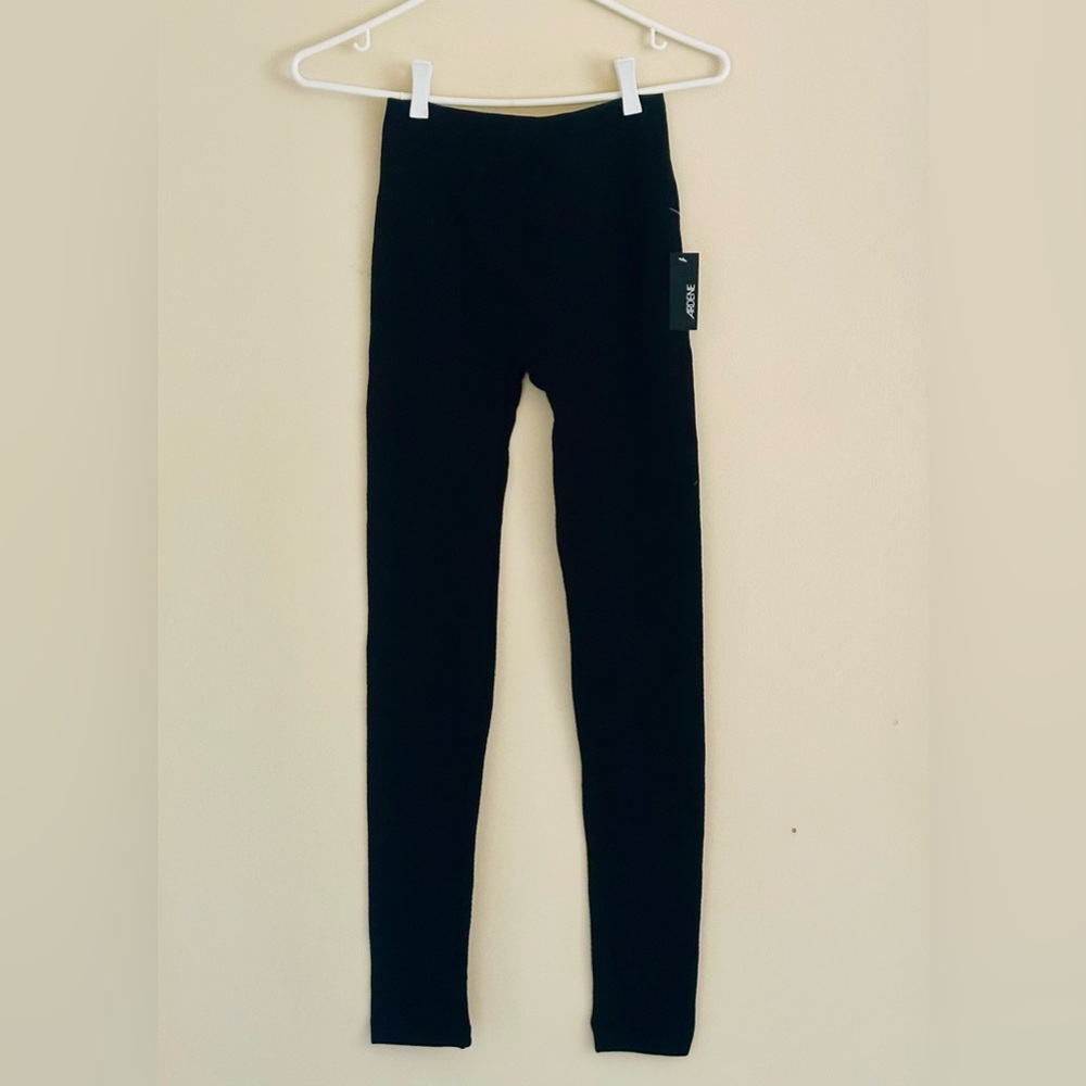 ♥️NWT Ardene Classic Black Leggings